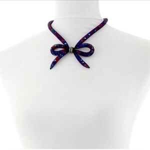 Betsey Johnson “Dark Shadows” Bow Tie Mesh Necklace